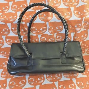 Sexy amazing XOXO bag. Sleek vegan leather LOVE THIS PURSE!